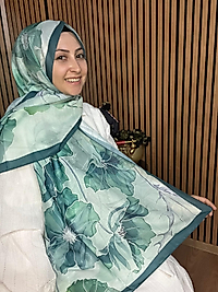 İpekseli Çiçek Desen Şal